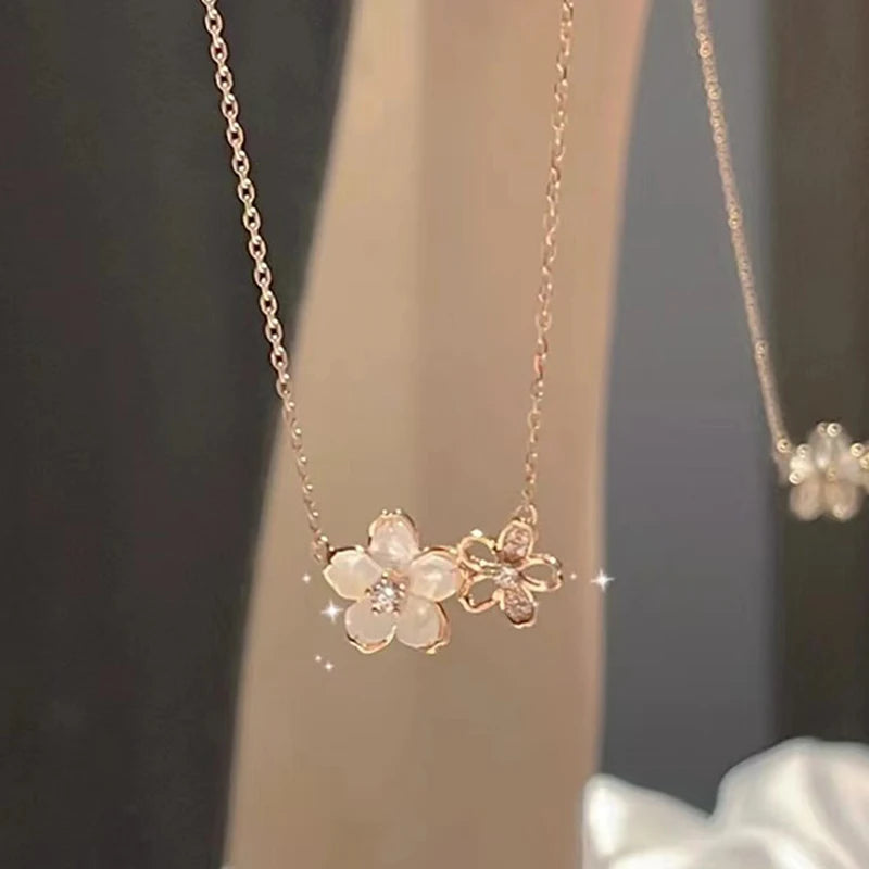 Elegant Delicate Zircon Cherry Blossom Necklace For Women Girls Fashion Flower Choker Necklace Party Jewelry Accessories Gift