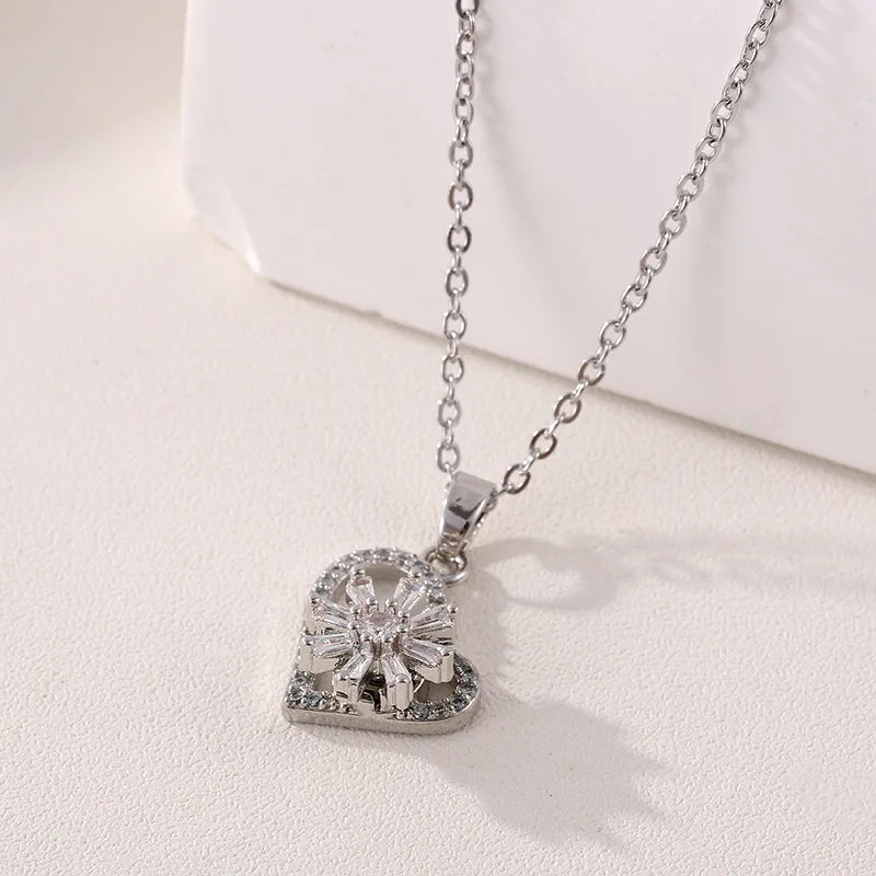 ZAKOL Bloom Pendant Necklace